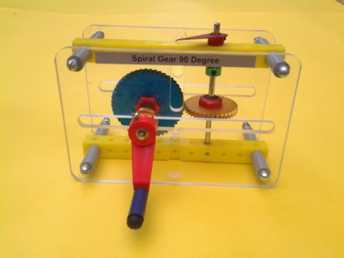 Spiral Gear 90 degree For Engineering Lab / School Lab Model