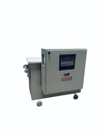 45 Kva Servo Voltage Stabilizer - Ambient Temperature: 0c To 50c