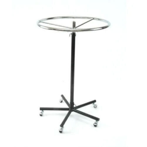 Round Clothing Display Stand