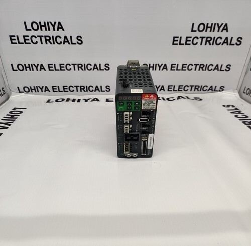 SCHNEIDER ELECTRIC LXM28AU07M3X SERVO DRIVE