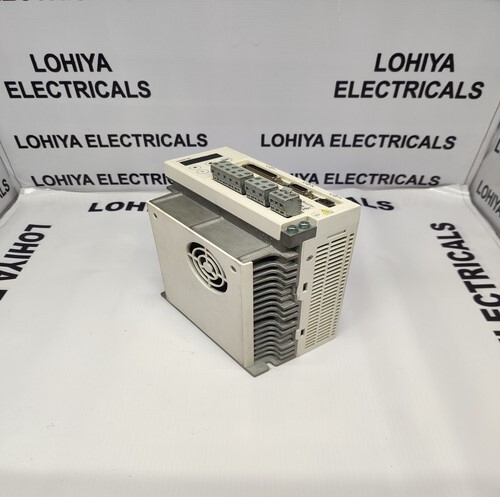 SCHNEIDER ELECTRIC LXM23CU07M3X SERVO DRIVE
