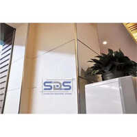 Stainless Steel Corner Profile - Aisi 304, Custom Dimensions, Silver | Mirror Finish, Corrosion Resistant, Recyclable