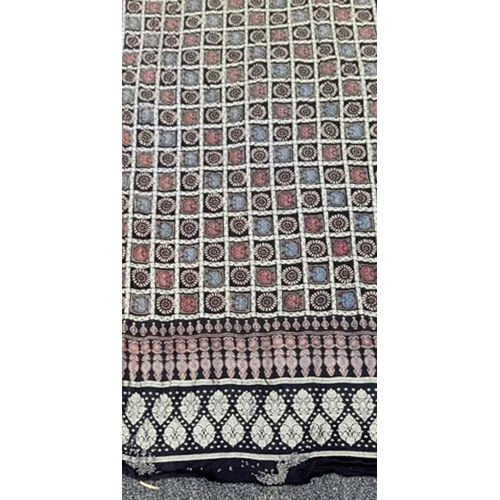 Model Naqshi Pallu Chex Ladies Saree