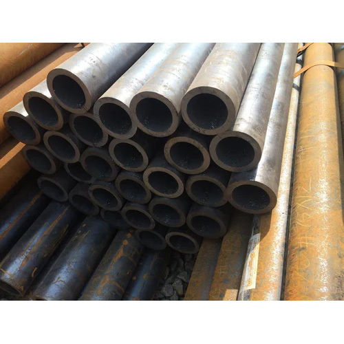 Black Seamless Steel Pipes