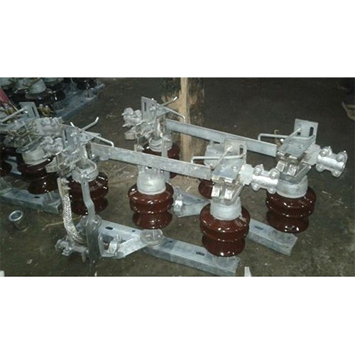Isolator with Earth  Type
