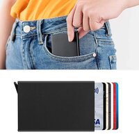 CREDIT CARD HOLDER