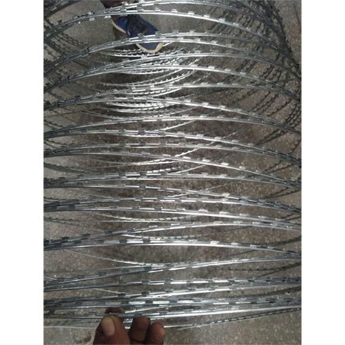 2 Mm Galvanized Iron Razor Wire Dimension (L*W*H): L-100  Meter (M)