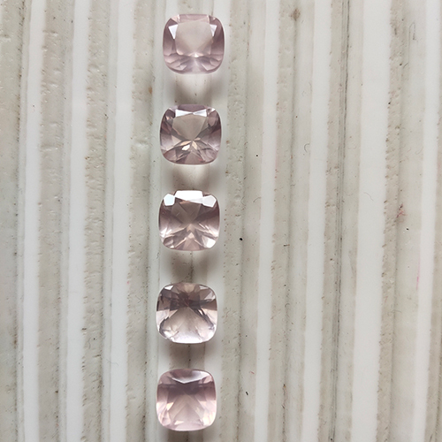 Rose Quartz Gemstone