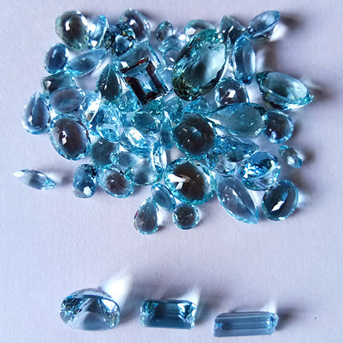 Aquamarine Gemstone Size: Different Available