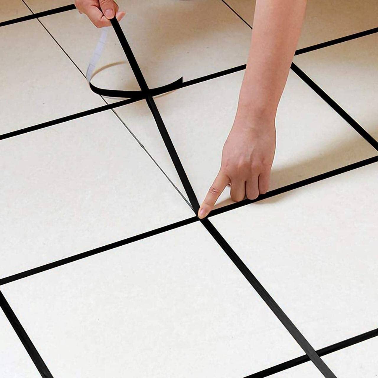 BLACK TAPE 1 CM