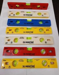 Spirit Level 12 Magnetic - Color: Multi Color