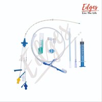 triple lumen venous catheter