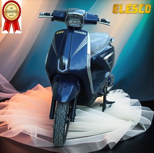 Elesco Thunder Electric Scooter - Material: Abs