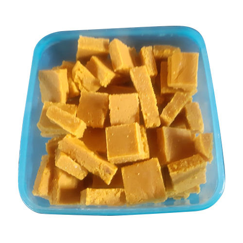 Easily Digestible Fresh Alphanso Mango Cube Slices