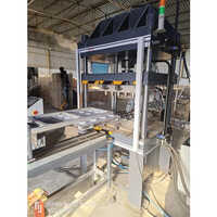 Four Pillar Hydraulic Press Machine