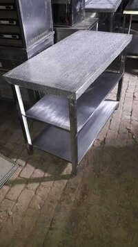 Almost New Mild Steel 4ft Table Near Sangam Vihar - Color: Silver