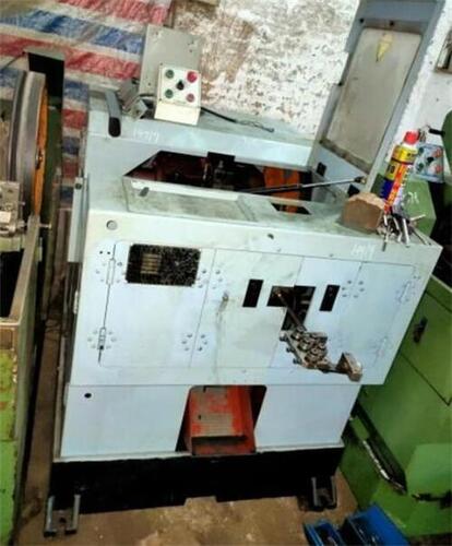 Used Taiwan UQueen FMB3310 3 Mold 3 Blow Bolt Making Machine