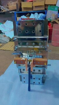 Change Over Switch - Insulated Metal, 150x100x50 Mm, Brown | 250vac Voltage Rating, 10a Current Rating, Multiple Contacts For High Voltage Circuit Switching In Industrial Applications