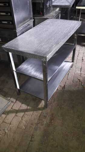 Used Almost New Mild Steel 4Ft Table Near Sangam Vihar