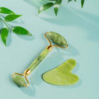 GUA SHA STONE AND ANTI AGING JADE ROLLER MASSAGER FOR FACE MASSAGE (0318)