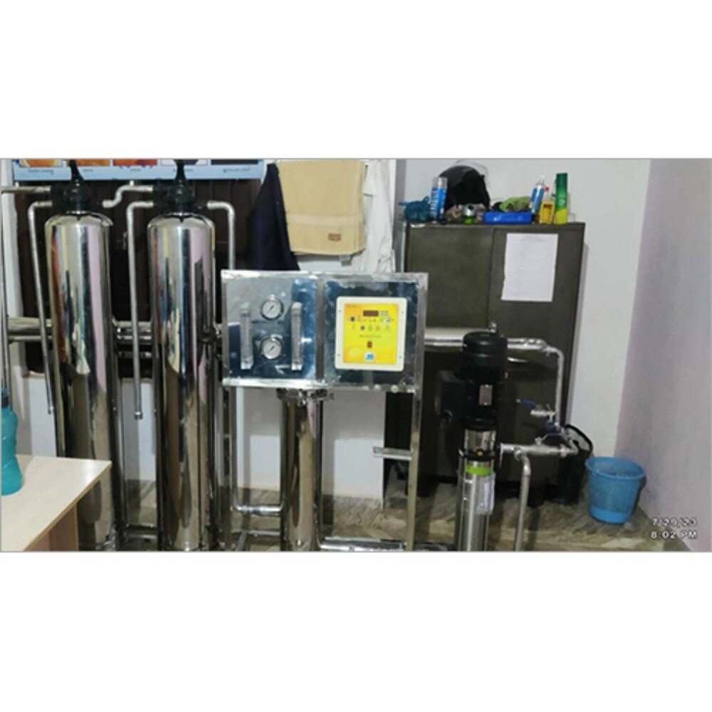 Hpc Stainless Steel Mineral Water Ro Plant - Automatic Grade: Semi Automatic