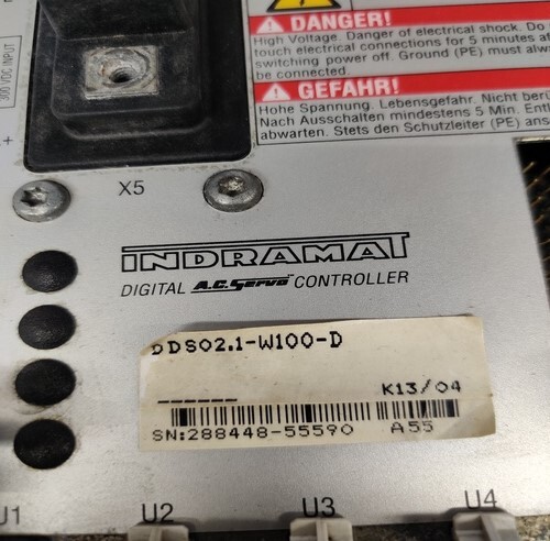 INDRAMAT DDS02.1-W100-D SERVO DRIVE