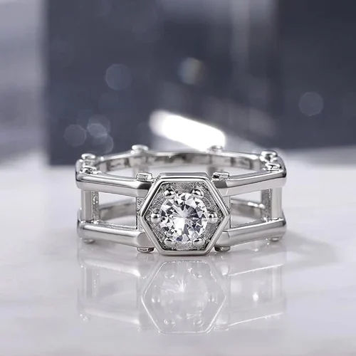 1Ct Round Cut G Vs1 Lab Grown Diamond Solitaire White Gold Ring Diamond Carat Weight: 1 Carat