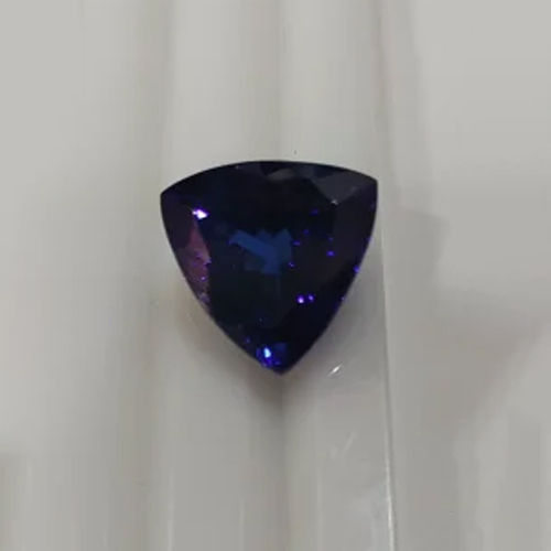 Tanzanite Trillion Gemstone - Grade: Jewellery