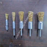 End Brush - Color: Silver