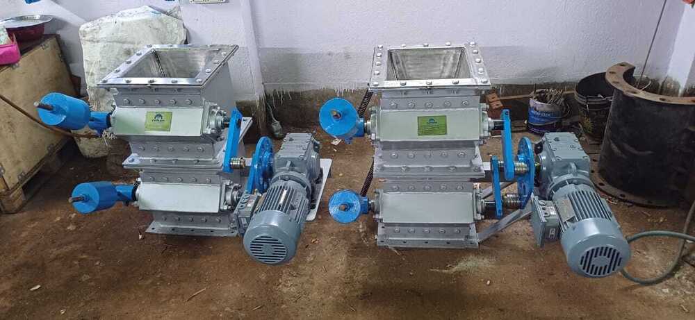 Double Flap Valve - Application: Discharge