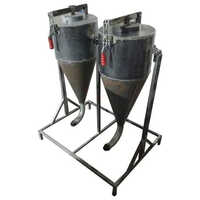 Roto Moulding Powder Hopper Loder