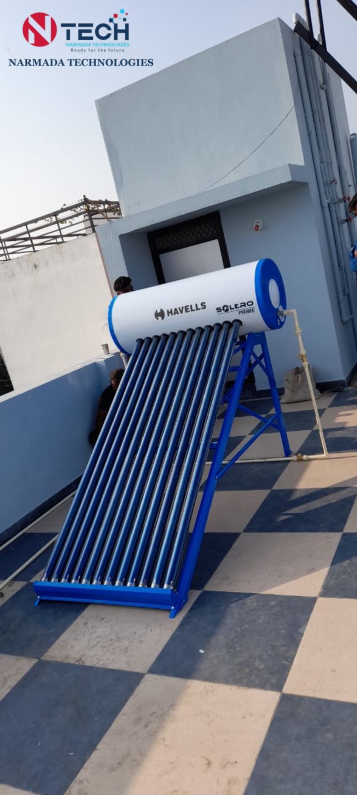 HAVELLS 100 LITER SOLAR WATER HEATER