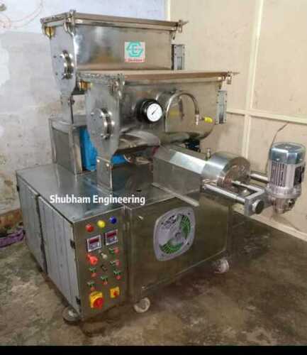 Macroni Pasta Making Machine - Capacity: 150 Kg/Hr