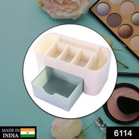 Makeup Cutlery Box Used For Storing Makeup Equipments And Kits (6114)