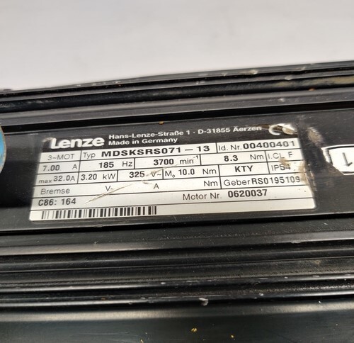 LENZE MDSKSRS071-13 SERVO MOTOR