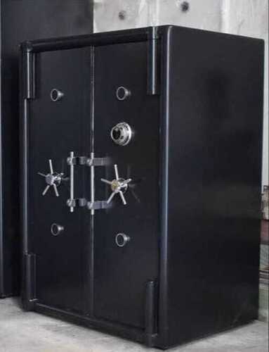 4 Feet Double Door Fireproof Jewellery Safety Locker