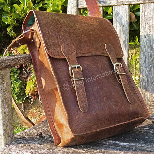 A550 Raw Leather Messenger Bag