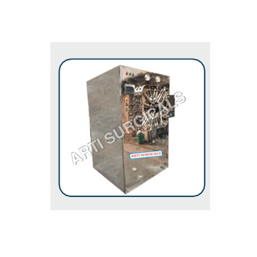 Silver Rectangular Autoclave 2 X2 X 2.5 285 Liters