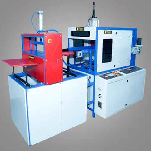 Vacuum Forming Machines With Stroke Cutter