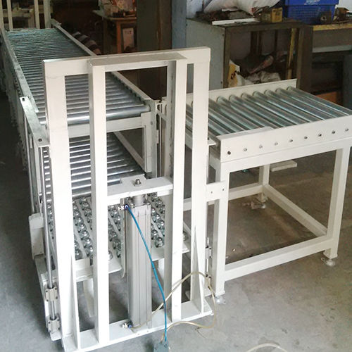 White Roller And Lifter Type Conveyor