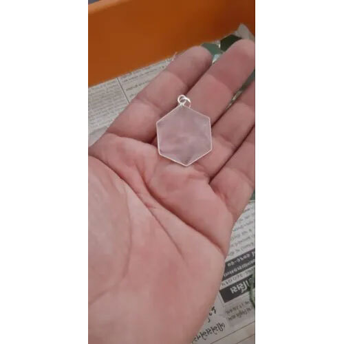 ROSE QUARTZ PENDLE