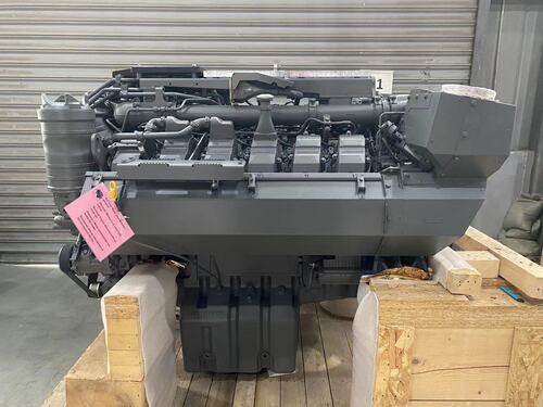 Liebherr R9100 R9150 Mining Excavator Engine D9512-7 at Best Price in ...