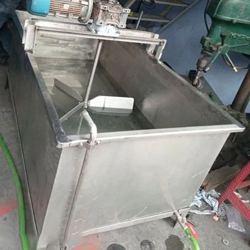 Ss Cashew And Almond Washing Tank Application: Industrial