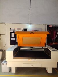 Acrylic Co2 Laser Cutting Machine