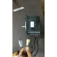 Yaskawa Servo Motor SGMPH-06AAA-TF11