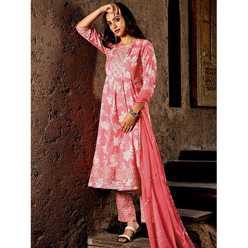 Peach Floral Print Flared Kurta With Pants And Dupatta