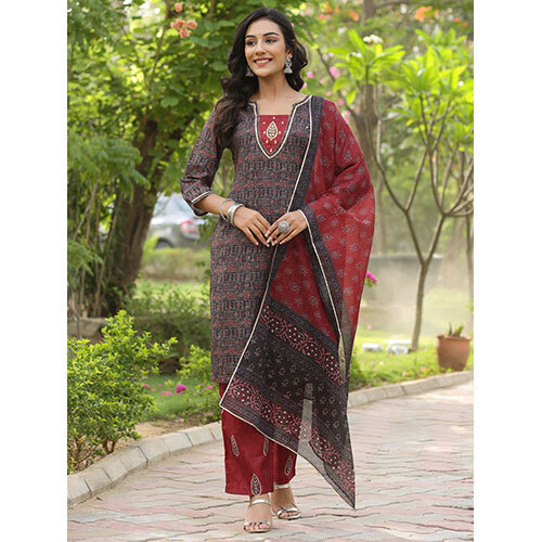 Women Silk Blend Digital Printed Zari Embriodered Kurta With Palazzo And Dupatta