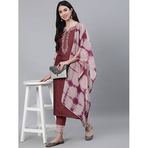 Mauve Silk Embroiderd Kurta With Pants And Organza Dupatta