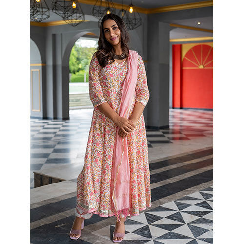 A Ethnic Printed Flared Kurta With Pants And Chanderi Dupatta