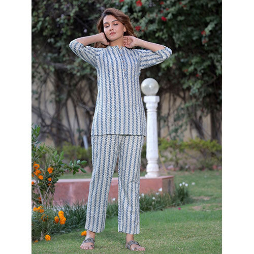 Blue Printed Straight Cotton Sleepwear